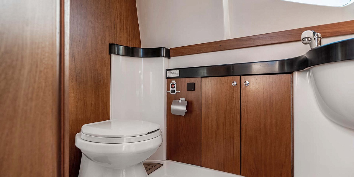 Аренда luxury tender Chudo Lodka в Санкт-Петербурге